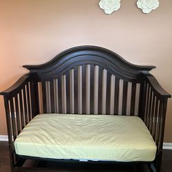 Baby Caché Expresso Toddler Bed