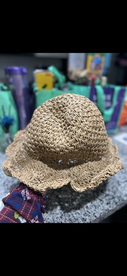 vintage hat $1