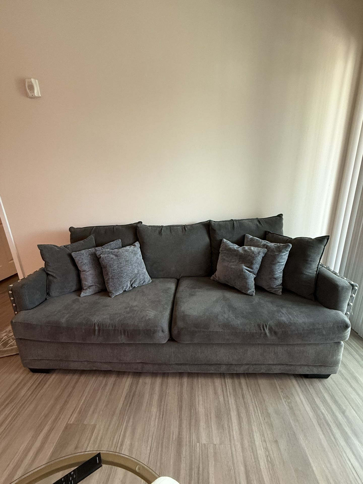 Sofa Grey