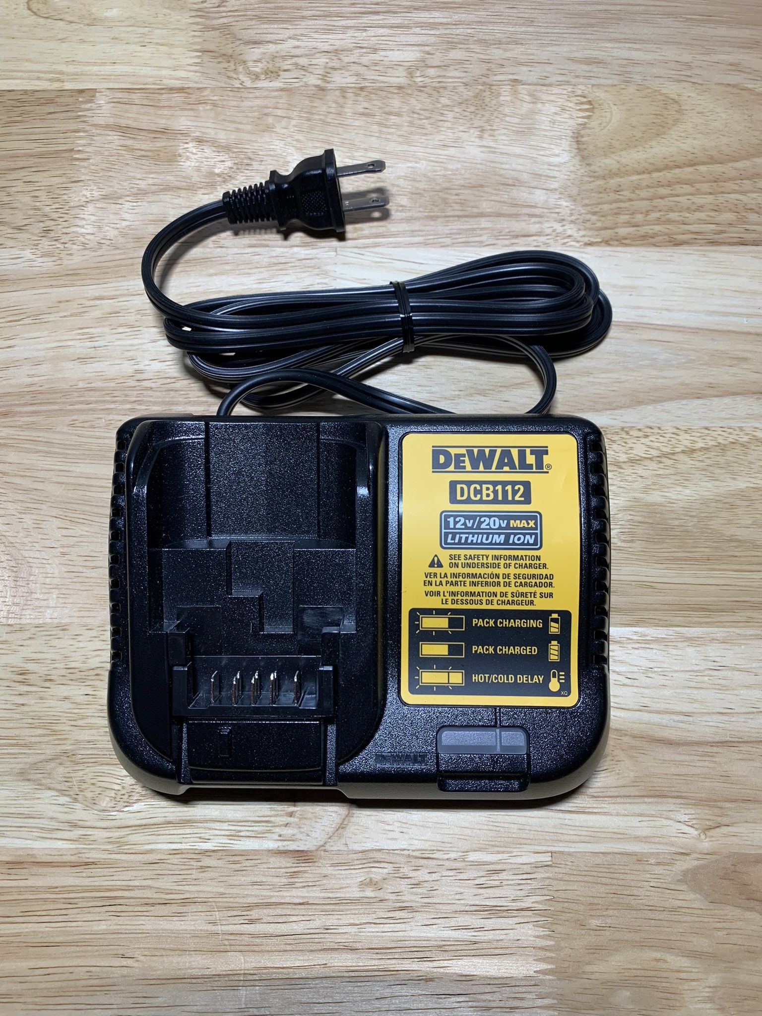 DEWALT CHARGER