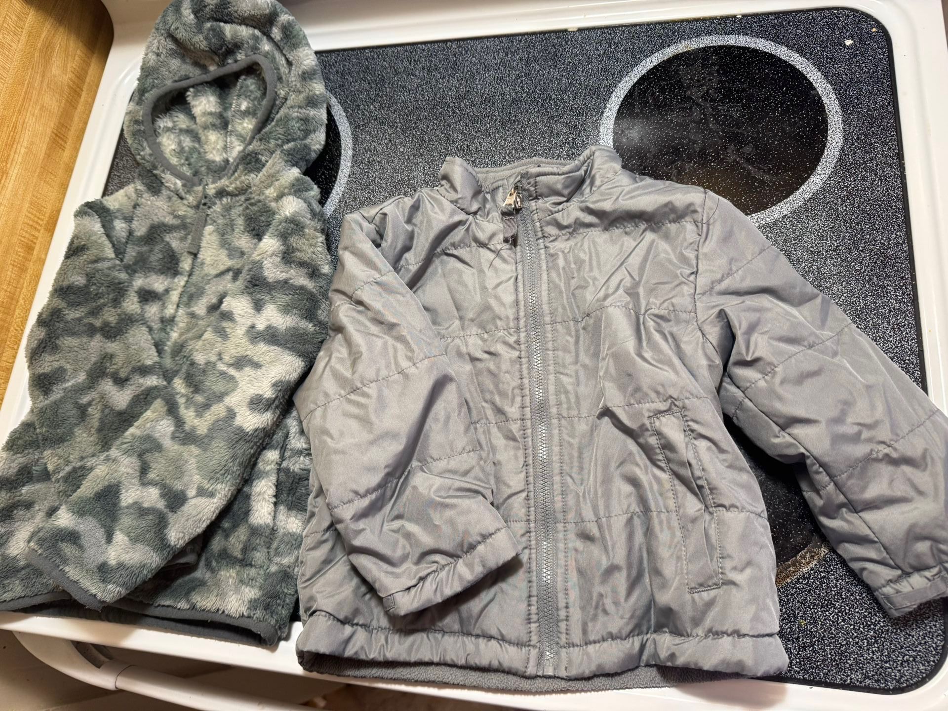 Boys Size 2T Jackets And Tops And Footies!