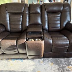 Malibu 3 Power Sofa & Console Loveseat w/ USB Charger in Chocolate Leather