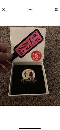 Barbie Mattel pin,