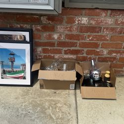 Free items - pictures, glassware, flasks, diffuser