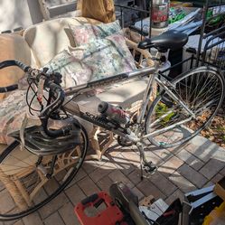 Schwinn Varsity Aluminum Bike