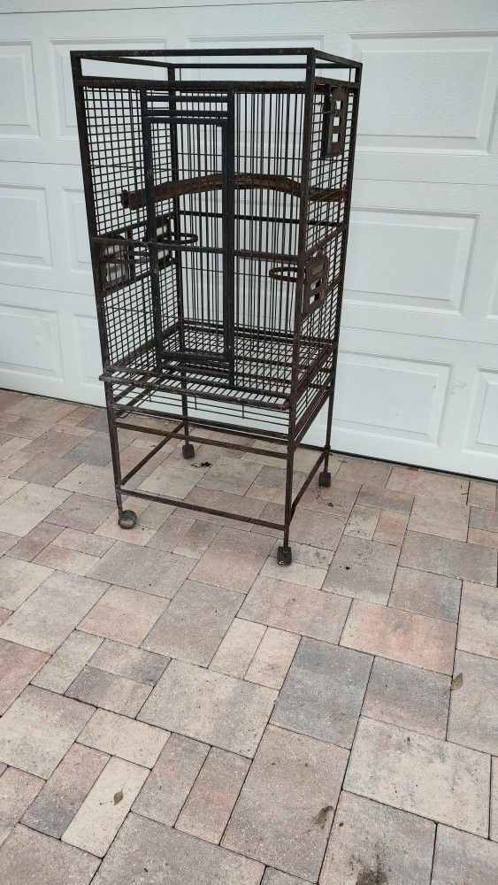 Large Bird Cage