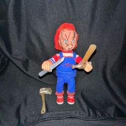 Chucky doll 9” tall new makes laughing sound