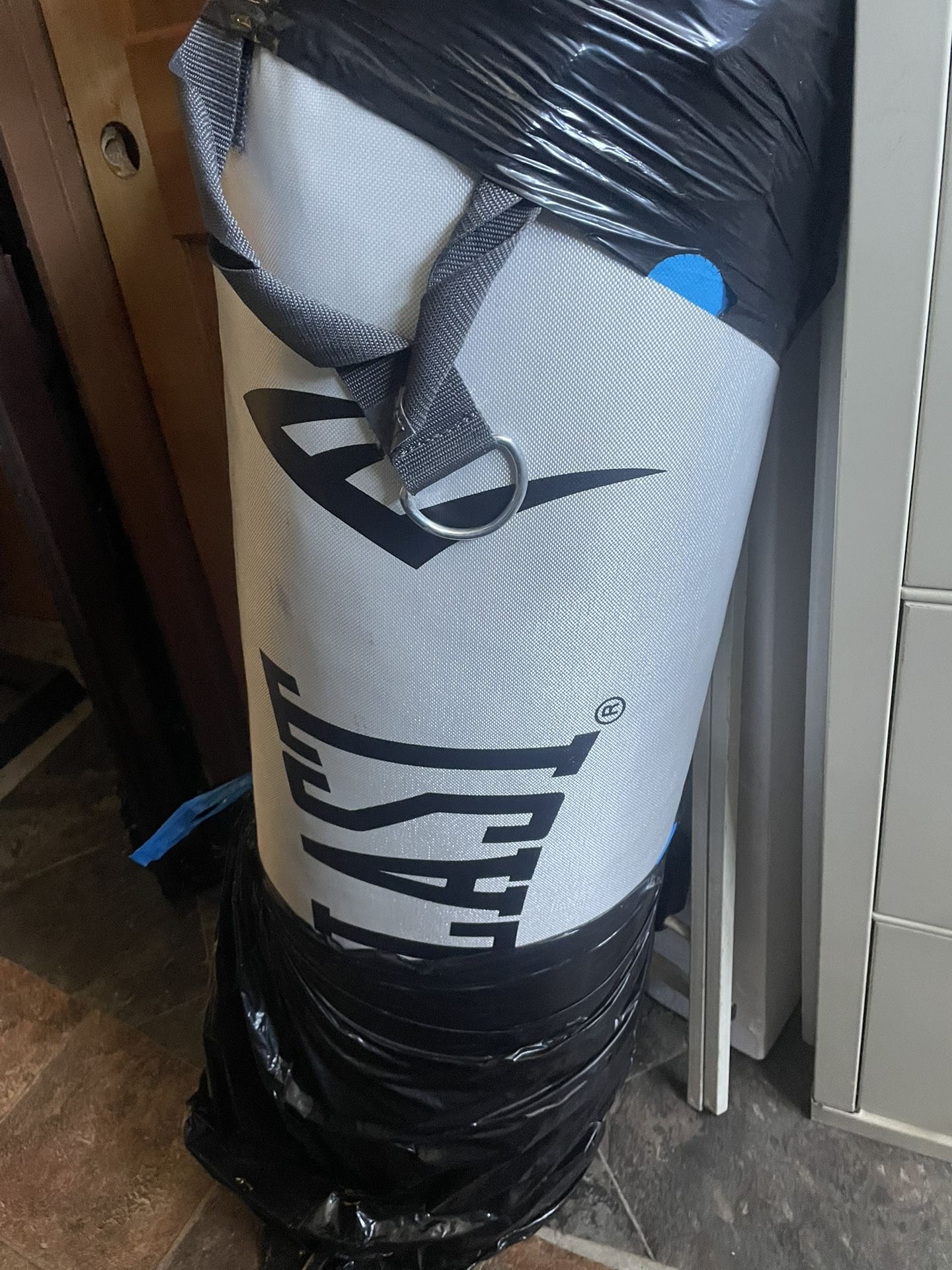 Everlast Punching bag