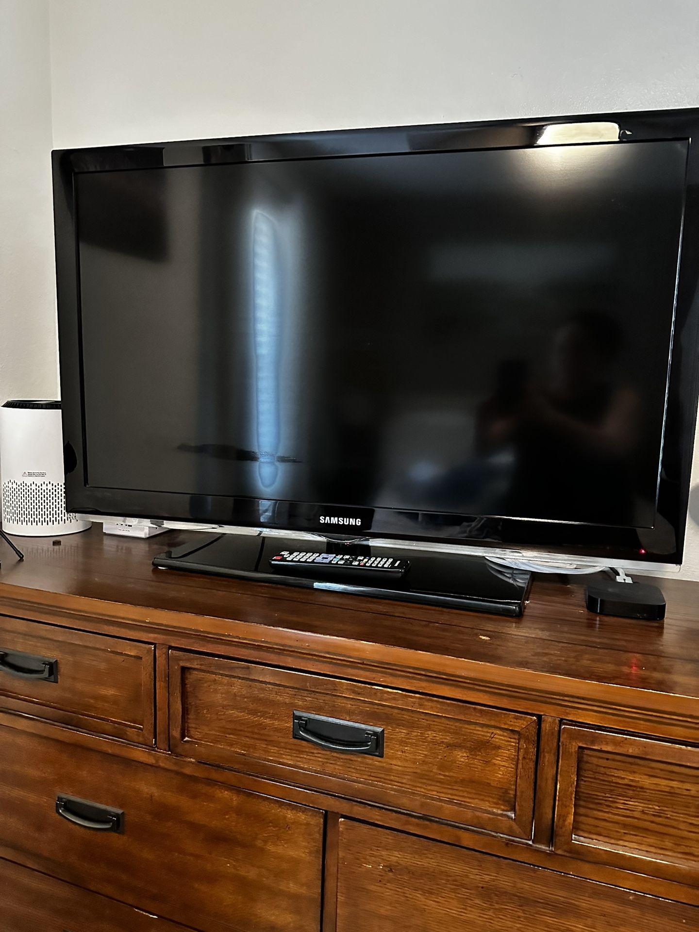 Samsung 42in Older Model Still Great