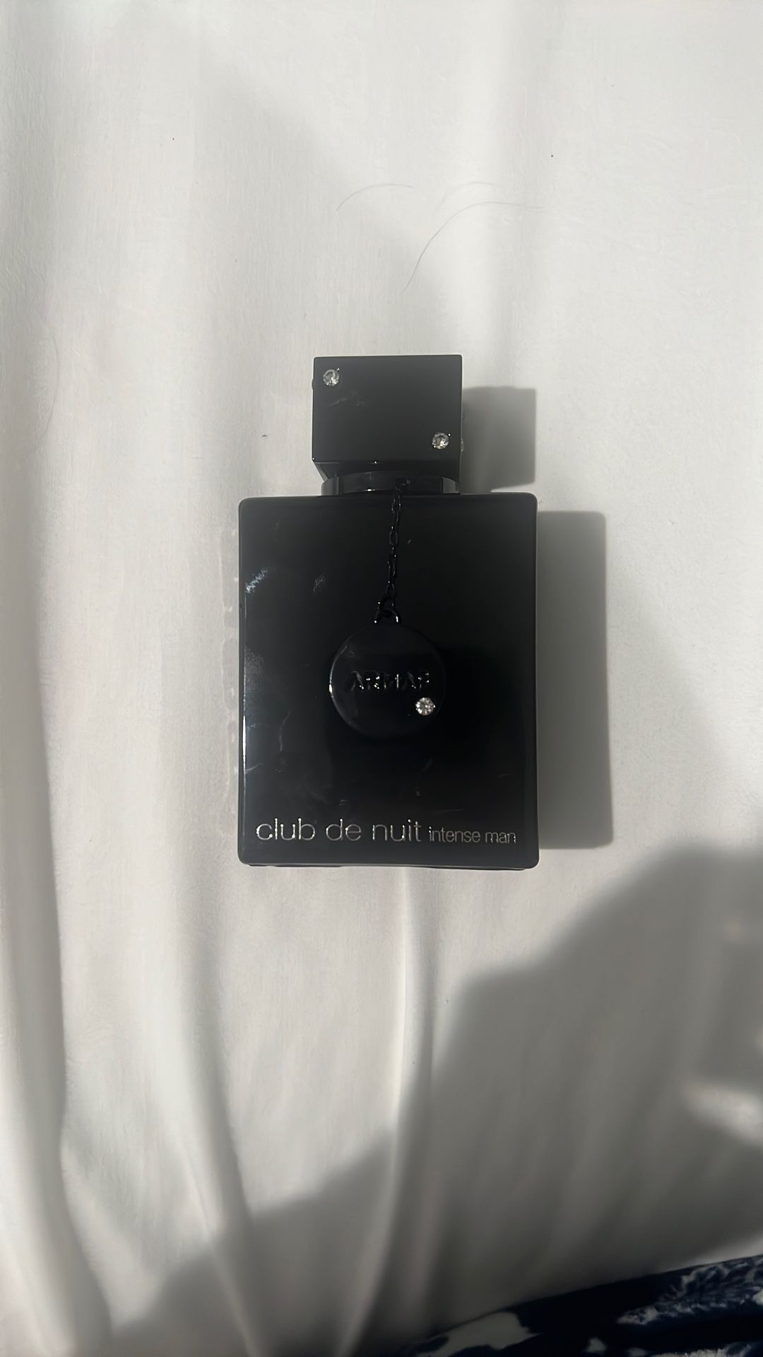 Club de nuit intense man