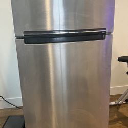 Whirlpool Fridge ($250) *send offers*
