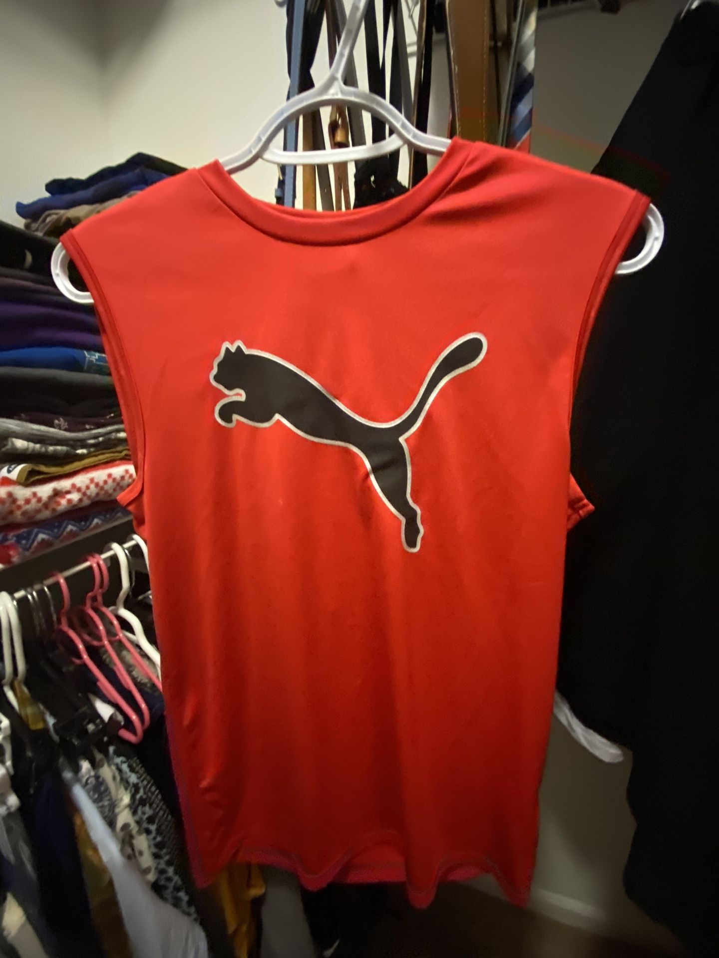 sleeveless, quick dry shirt