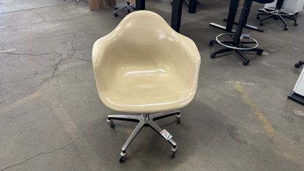 Modernica Case Study Fiberglass Rolling Armchair