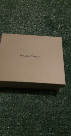 Black balenciaga slides