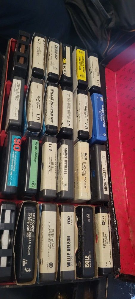 8 Track Music