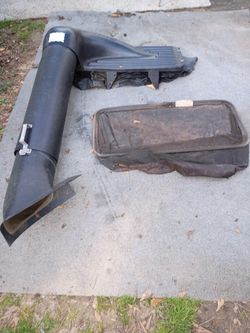 Snapper riding mower rear engine bagger complete