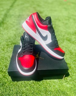 ✅ Jordan 1 Low Bredtoe Men Size 10 ✅