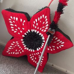 Stranger Things Piñata 