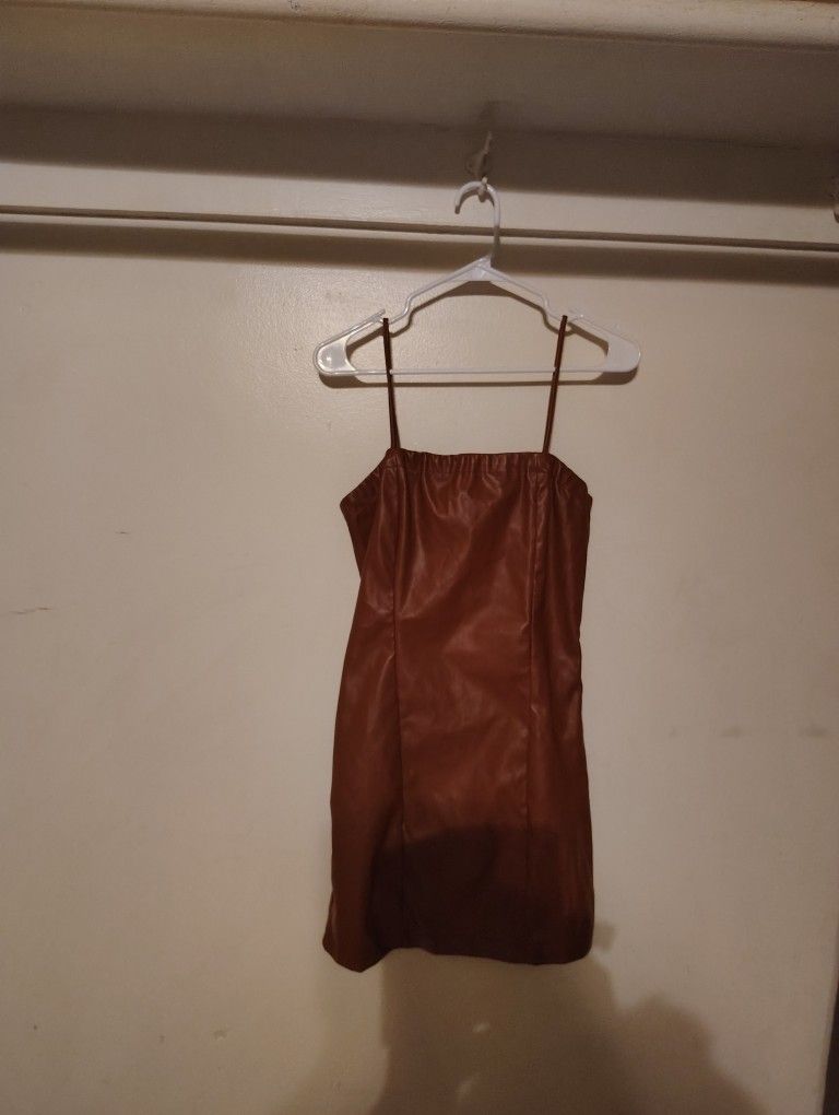 Brown Love Tree Size Medium Dress