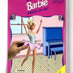 Vintage 1995 Colorforms “Ballerina Barbie Dress Up Set #795”