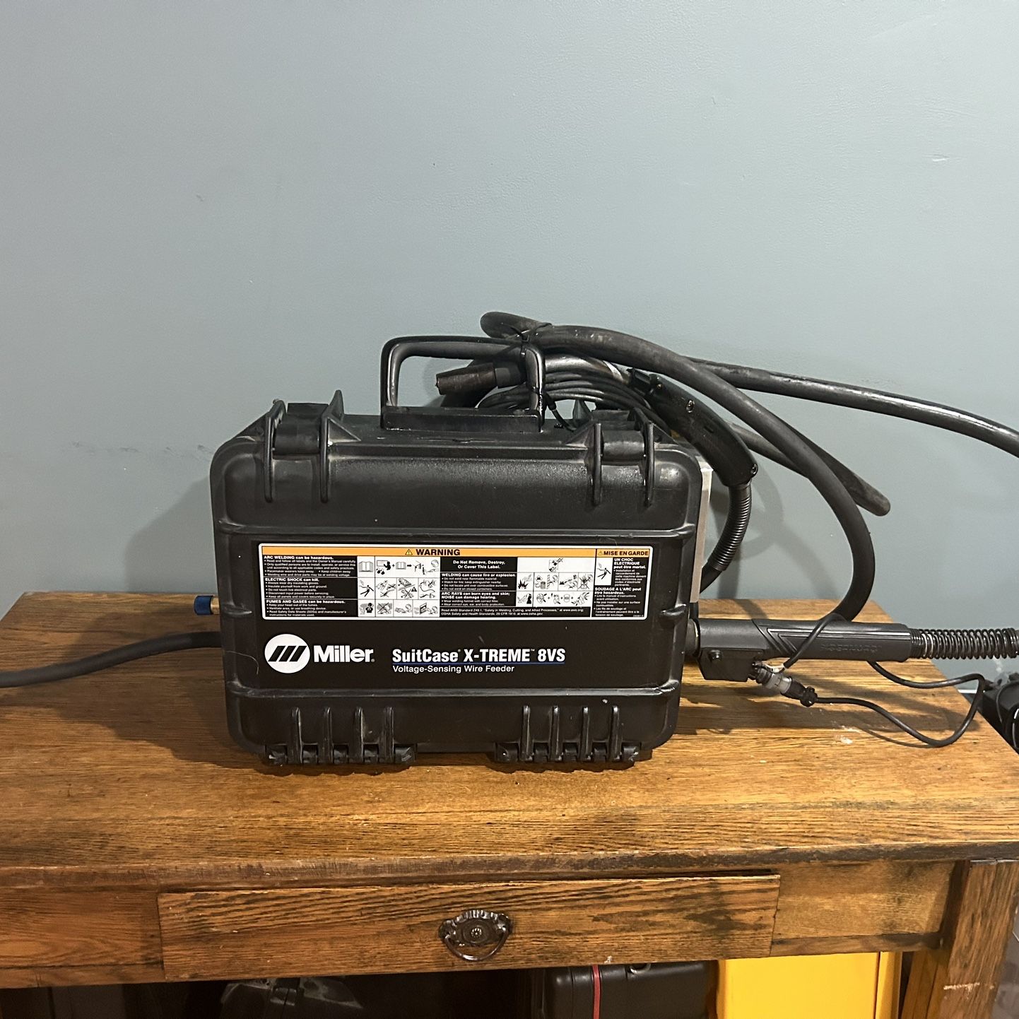 Miller Suitcase X-TREME 8VS Wire Feeder Voltage Sensing w/EXTRAS