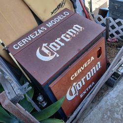 VINTAGE CORONA COOLER!!! 250$