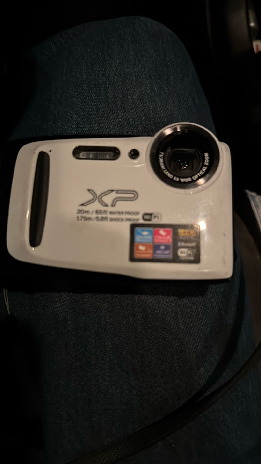 Fujifilm pics XP 130 waterproof camera