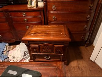 Night stand