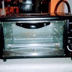 Toaster Oven / Slightly Used