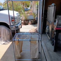  Clothes Hanger Rack 