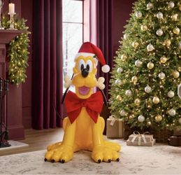 Pluto Disney Home Depot  Christmas EXCLUSIVE Animatronic