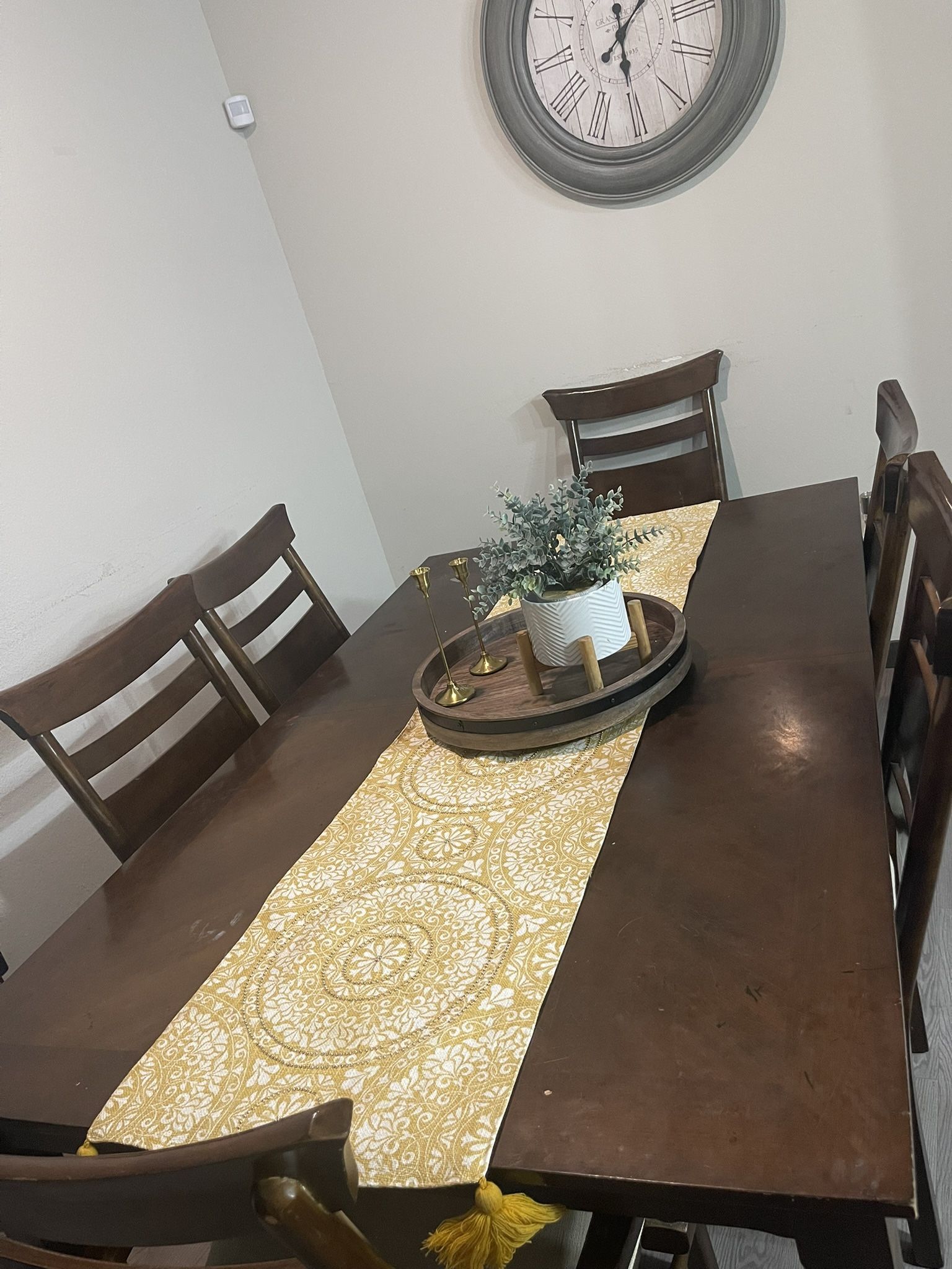 Dining Table Set