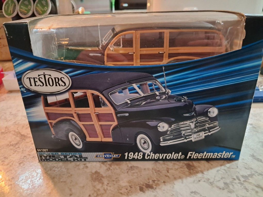 Testors 1948 Chevrolet Fleetmaster