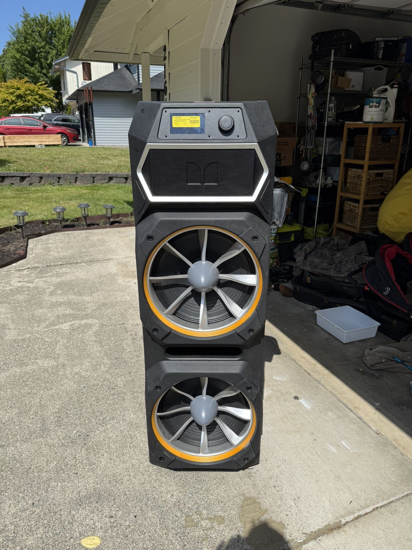 Monster GI30 High-Power Bluetooth Speaker