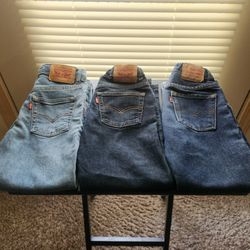 Boy's Levi's Jeans 3 Pairs (514 Size 6,7 Reg)(511 Size 7X) $15 each or $30 for all