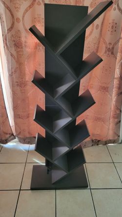 Librero tipo arbol