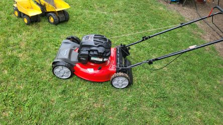 Lawn mower self propelled
