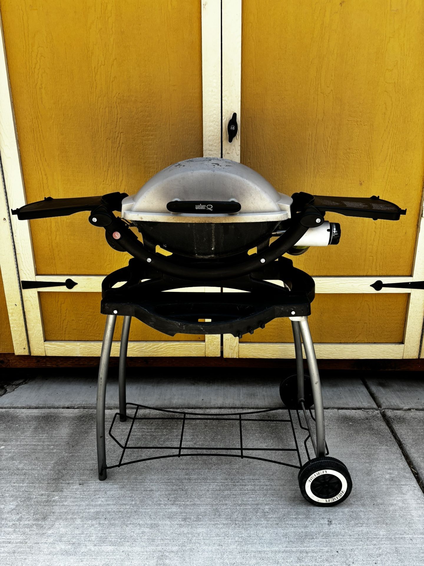 Weber Propane Grill Portable Tailgating Gas Grill