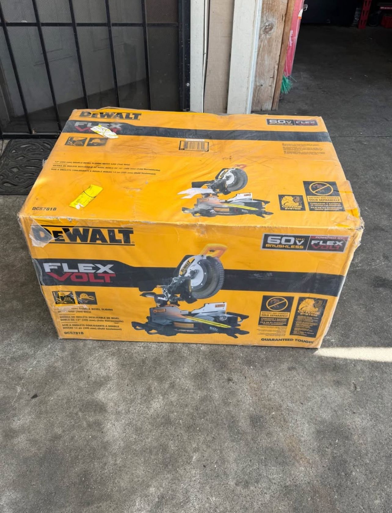 DEWALT 60V Lithium-lon 12 in. Cordless Sliding Miter Saw (Tool Only)