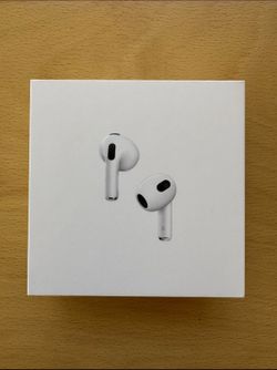 AirPod threes