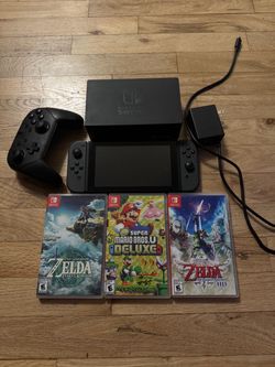 Nintendo Switch HAC-001 Black Console Bundle w/ Dock, Pro Controller, Games
