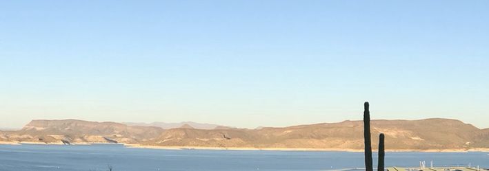 Private parties on the lake. Up to 12 adults.