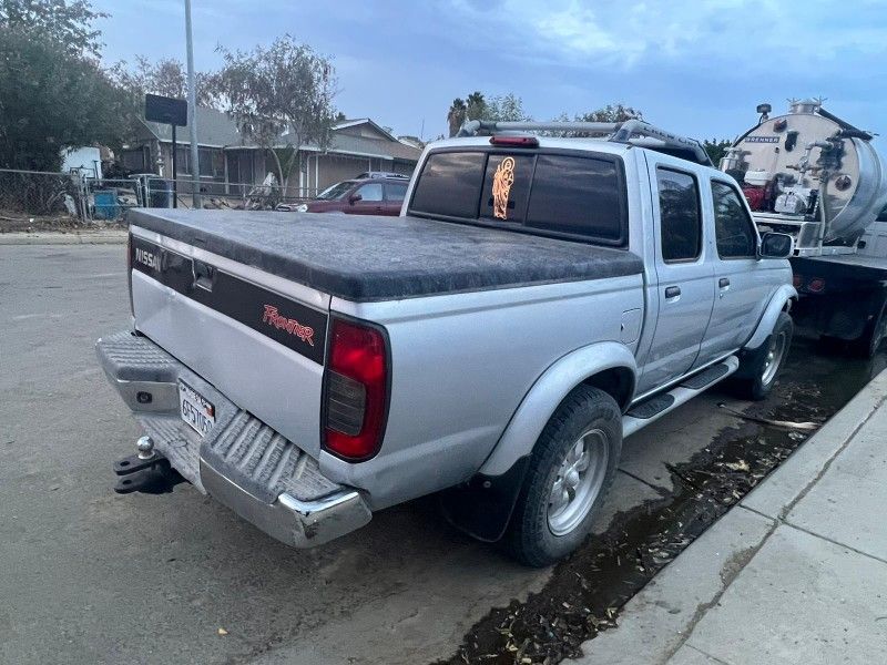 2000 Nissan Frontier