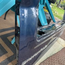 Chevy Silverado Tail Gate Multi Flex / Gmc Sierra Multi Pro Tailgate