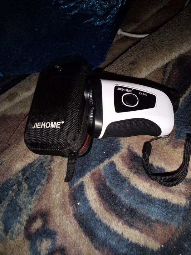 Golf Range Finder BRAND NEW