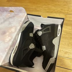 Jordan 4