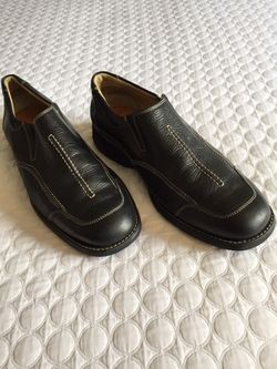 LIKE BRAND NEW JOHNSON AND MURPHY SHOES