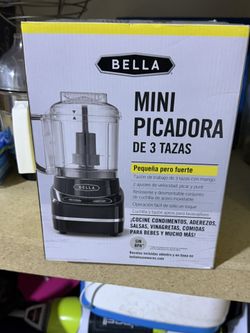 Mini Picadora Chopping Machine - $10