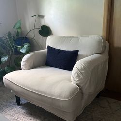 Chair With Ottoman