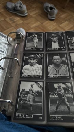 Collectable cards